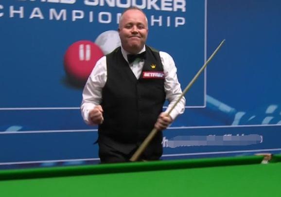 邮报：梅努对担任替补不满，他想要更多出场时间以参加世界杯