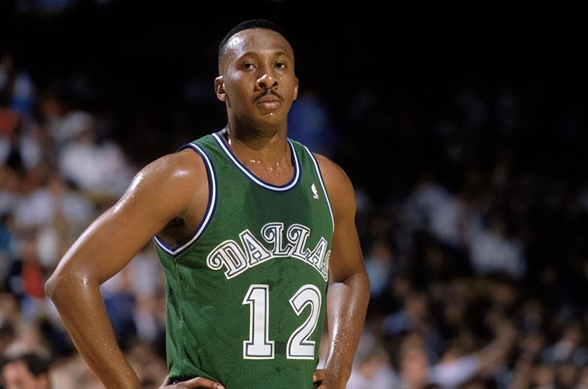 体育2022年05月01日《体育新闻》完整版